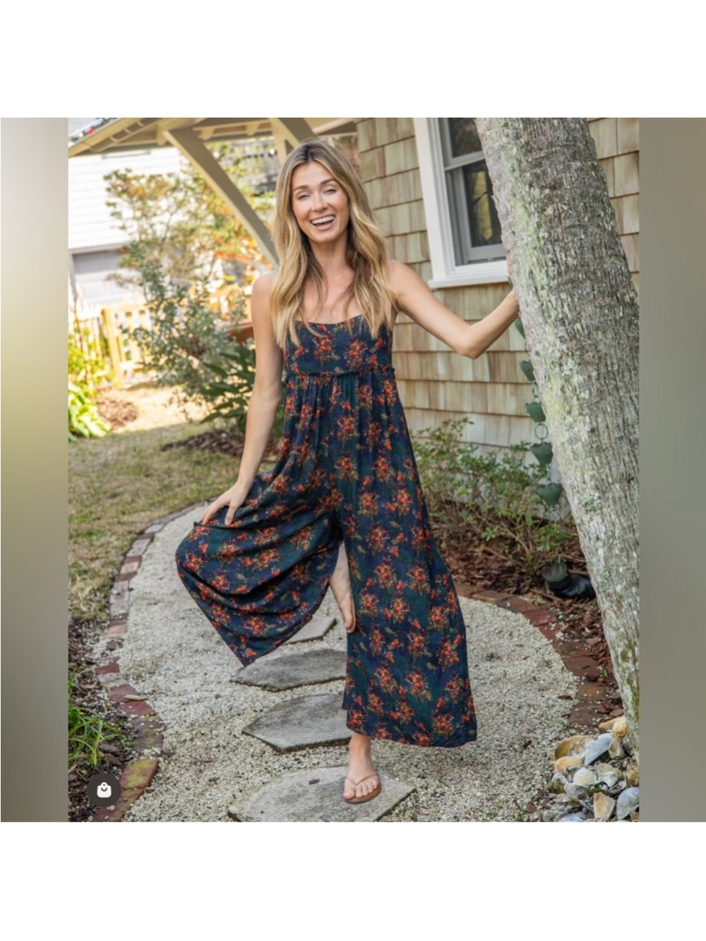 NWT Natural Life Gabi Jumpsuit - Navy Red Floral size Large - Picture 2 of 14